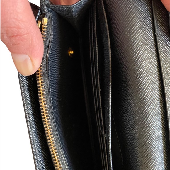 Prada wallet - Picture 2 of 10